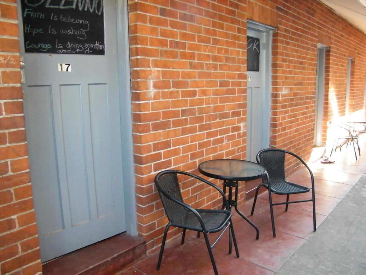 The Rex Tamworth Exterior photo